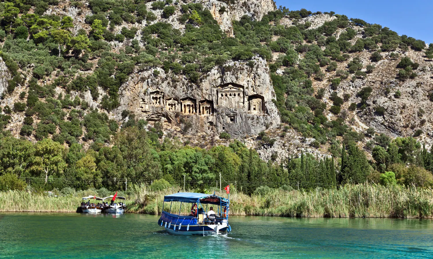 Dalyan mit den lykischen Königsgräbern im Fels