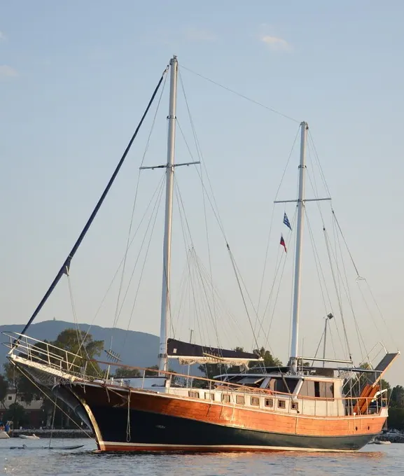 Die Aurora vor Anker